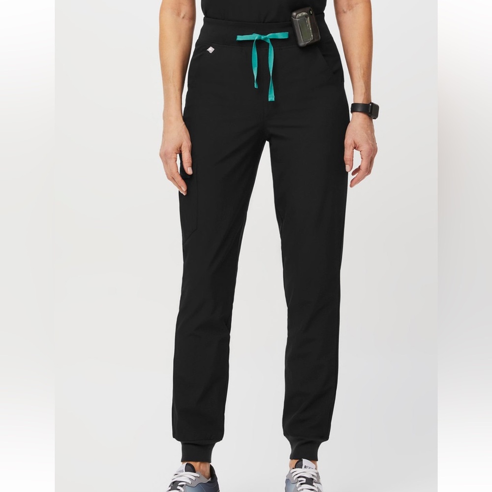 FIGS High Waisted Zamora FREEx Lined Joggers